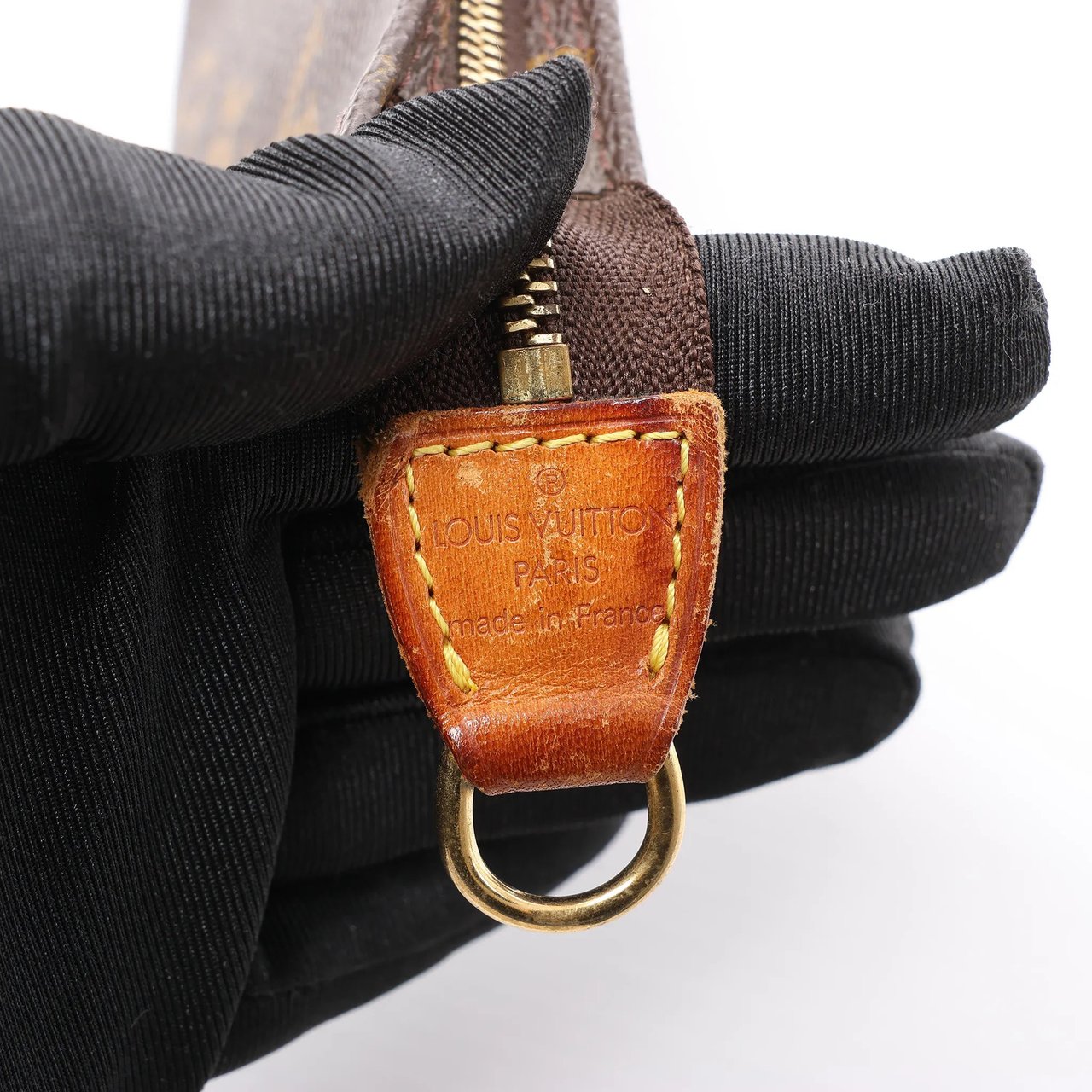 Louis Vuitton Louis Vuitton Bucket PM Monogram Canvas Shoulder Bag in Brown M42238 Bruin