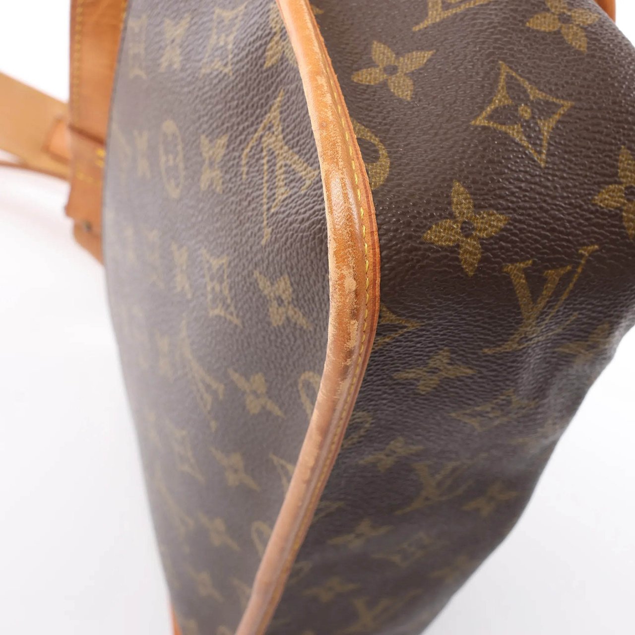 Louis Vuitton Louis Vuitton Gibecière MM Monogram Canvas Crossbody Bag in Brown M42247 Bruin