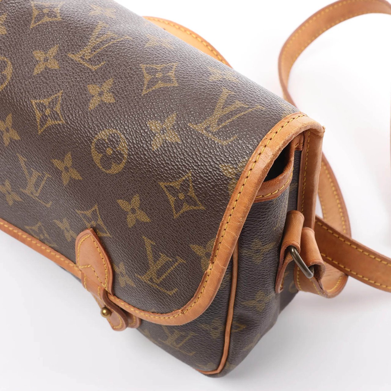 Louis Vuitton Louis Vuitton Gibecière MM Monogram Canvas Crossbody Bag in Brown M42247 Bruin