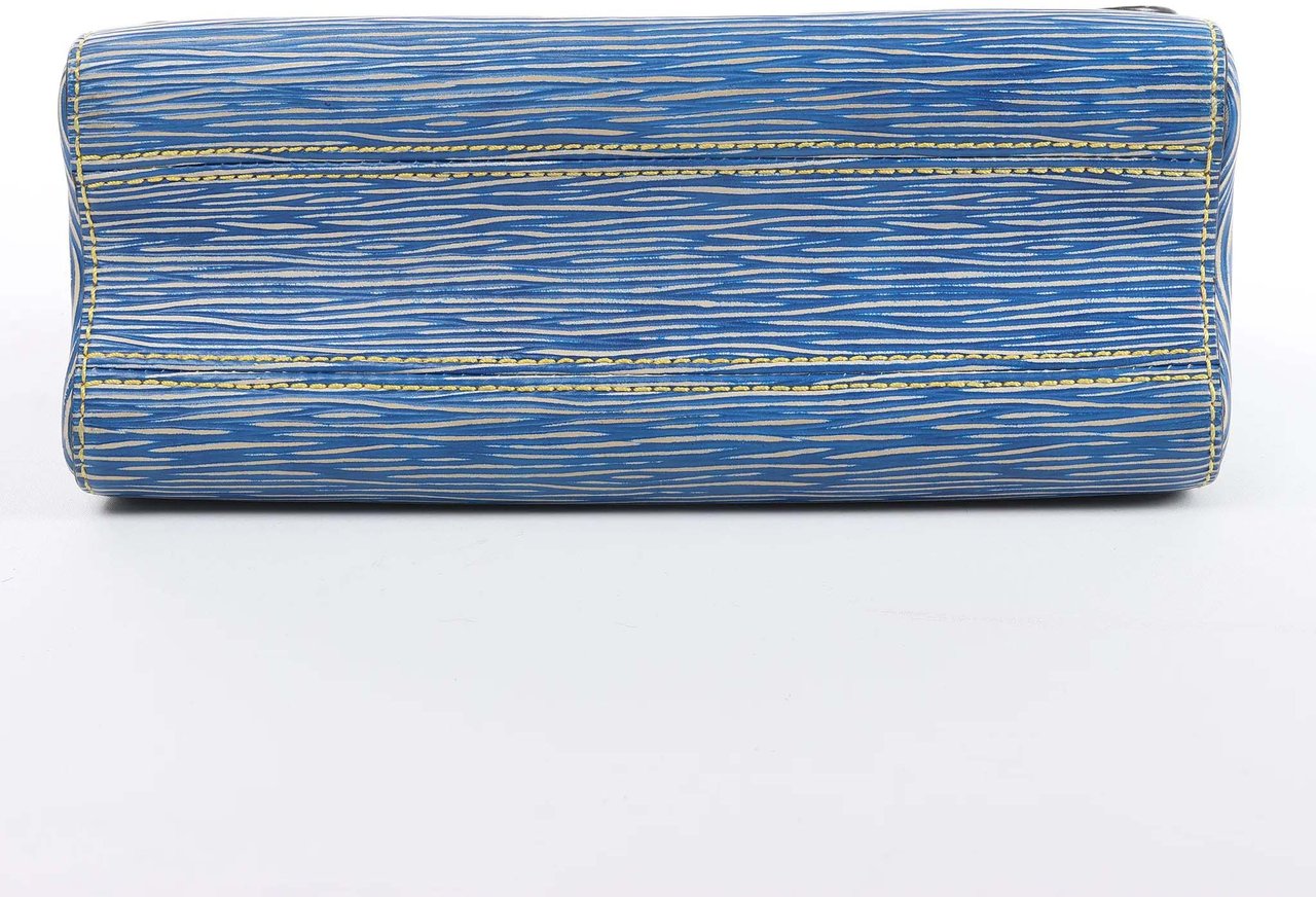 Louis Vuitton Louis Vuitton Twist MM Epi Leather Crossbody Bag in Blue M50271 Blauw