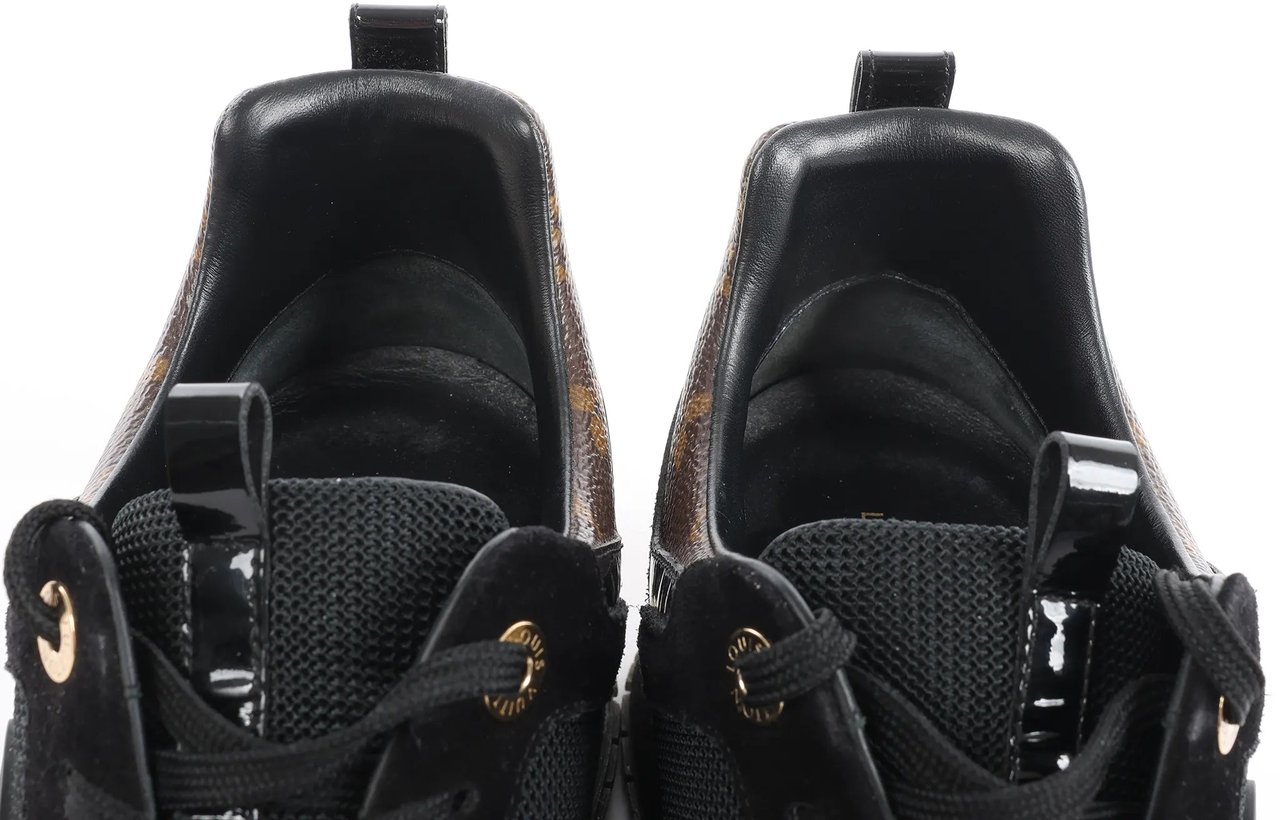 Louis Vuitton Runaway line 21 years Mesh x Leather Sneakers in Black, Size 40 EU Divers