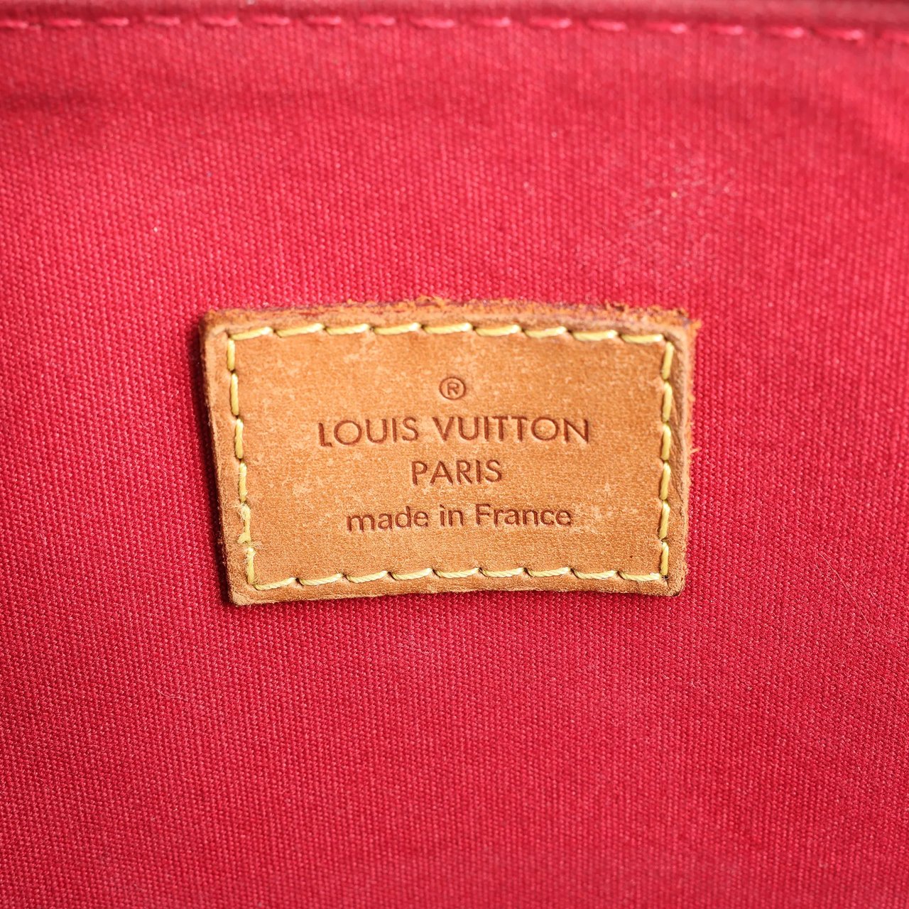 Louis Vuitton Louis Vuitton Alma GM Vernis Leather Handbag in Red M93596 Rood