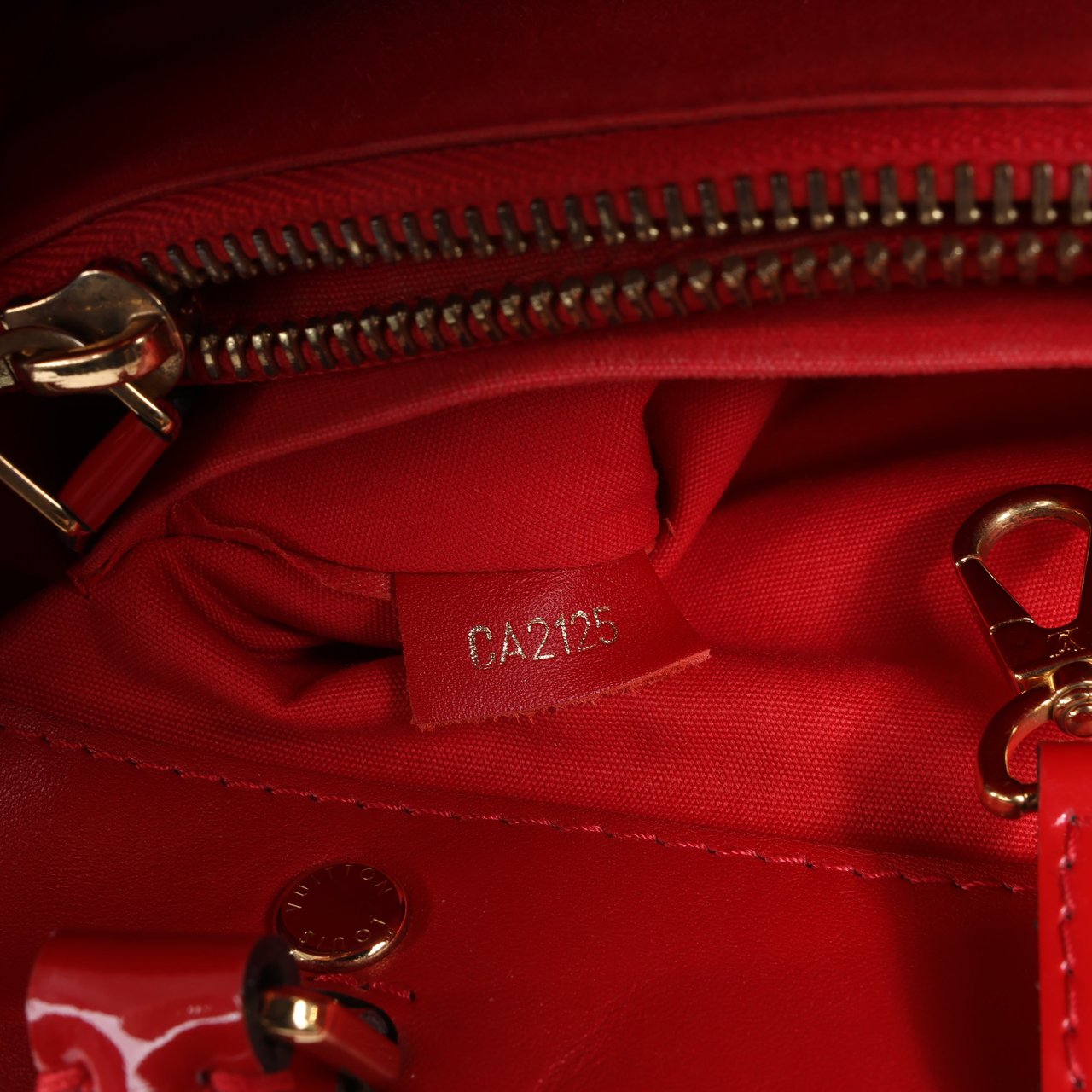 Louis Vuitton Louis Vuitton Vernis Montaigne BB Handbag in Red M50170 Rood