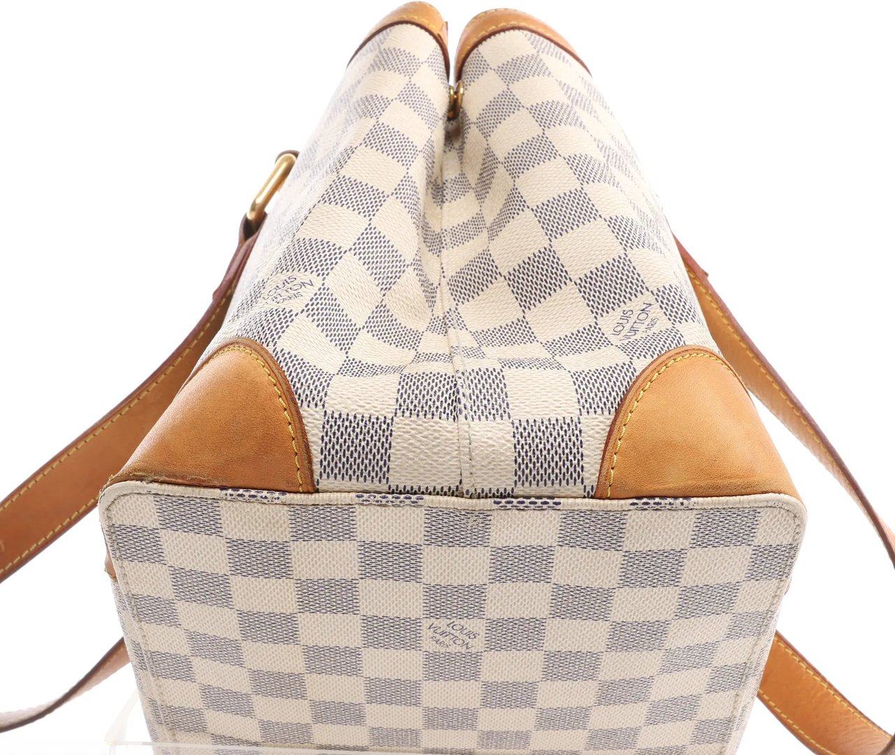 Louis Vuitton Louis Vuitton Hampstead PM Damier Azur Handbag in Beige N51207 Divers