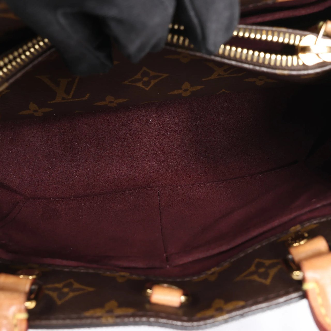 Louis Vuitton Louis Vuitton Montaigne BB Monogram Canvas Handbag in Brown M41055 Bruin