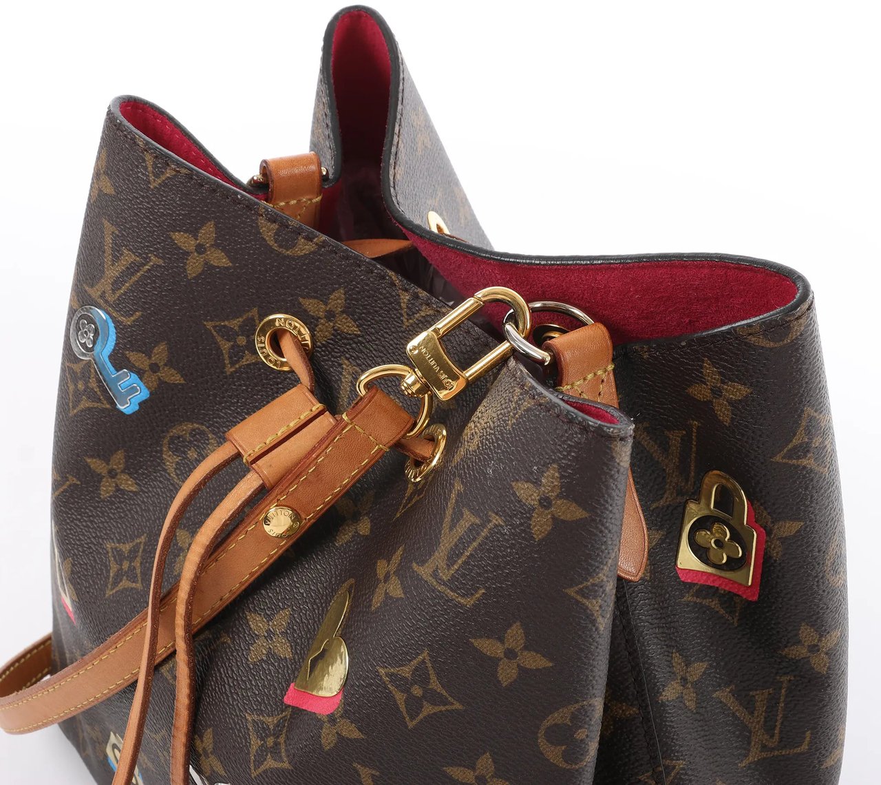 Louis Vuitton Louis Vuitton Neonoe Monogram LOVE LOCK Shoulder Bag in Brown M44369 Bruin