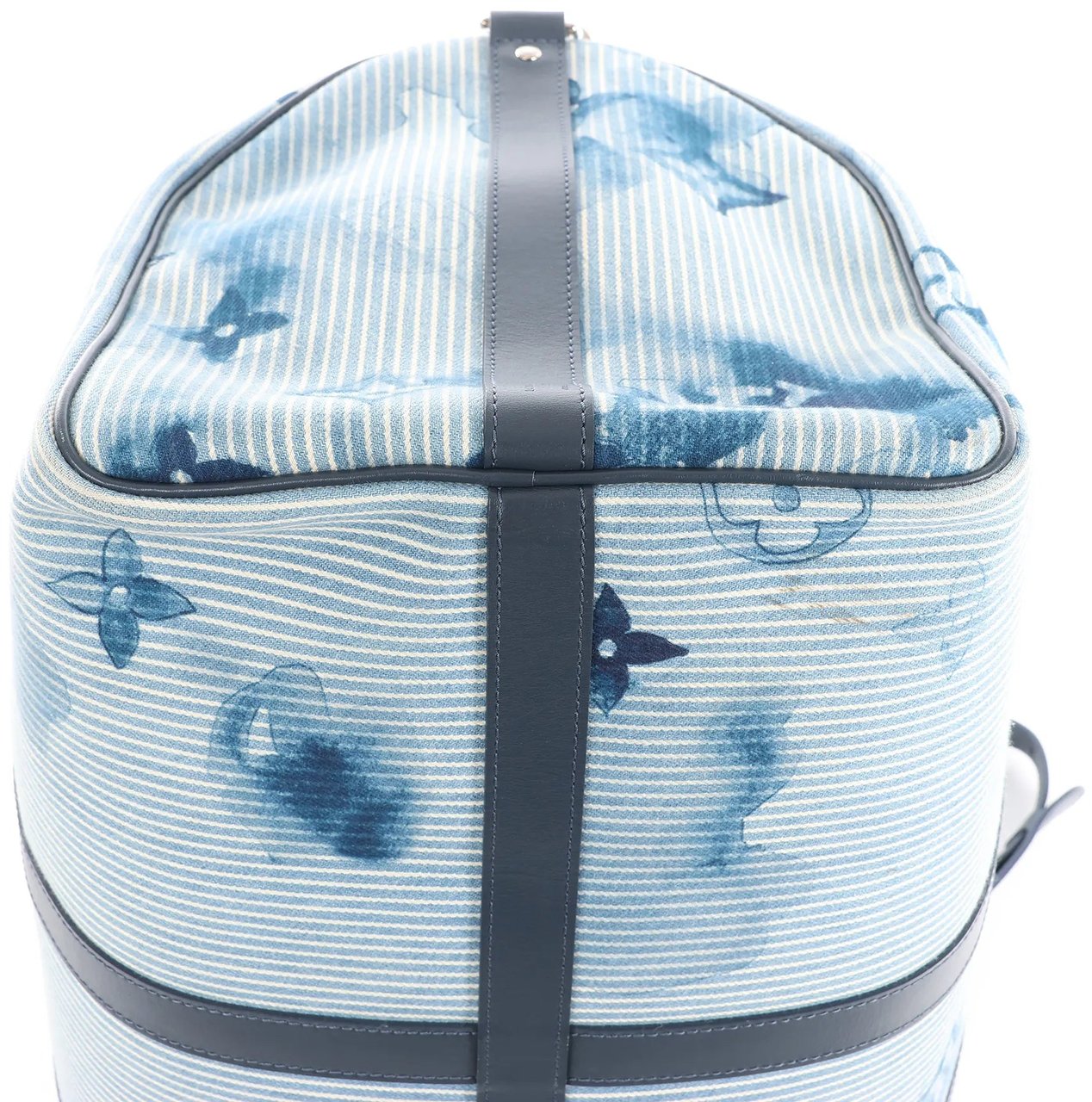 Louis Vuitton Louis Vuitton Keepall Bandoulière 50 Monogram Water Color Travel Bag in Blue x White M57946 Divers