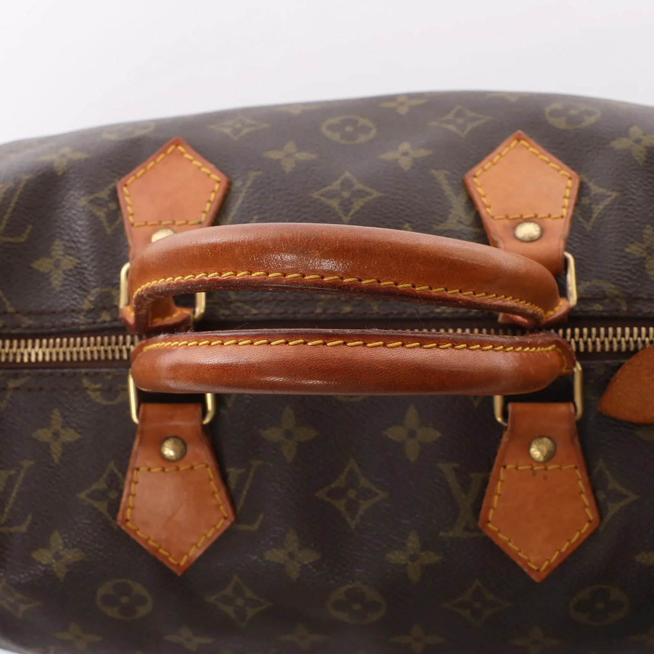 Louis Vuitton Louis Vuitton Speedy 35 Monogram Canvas Handbag in Brown M41524 Bruin