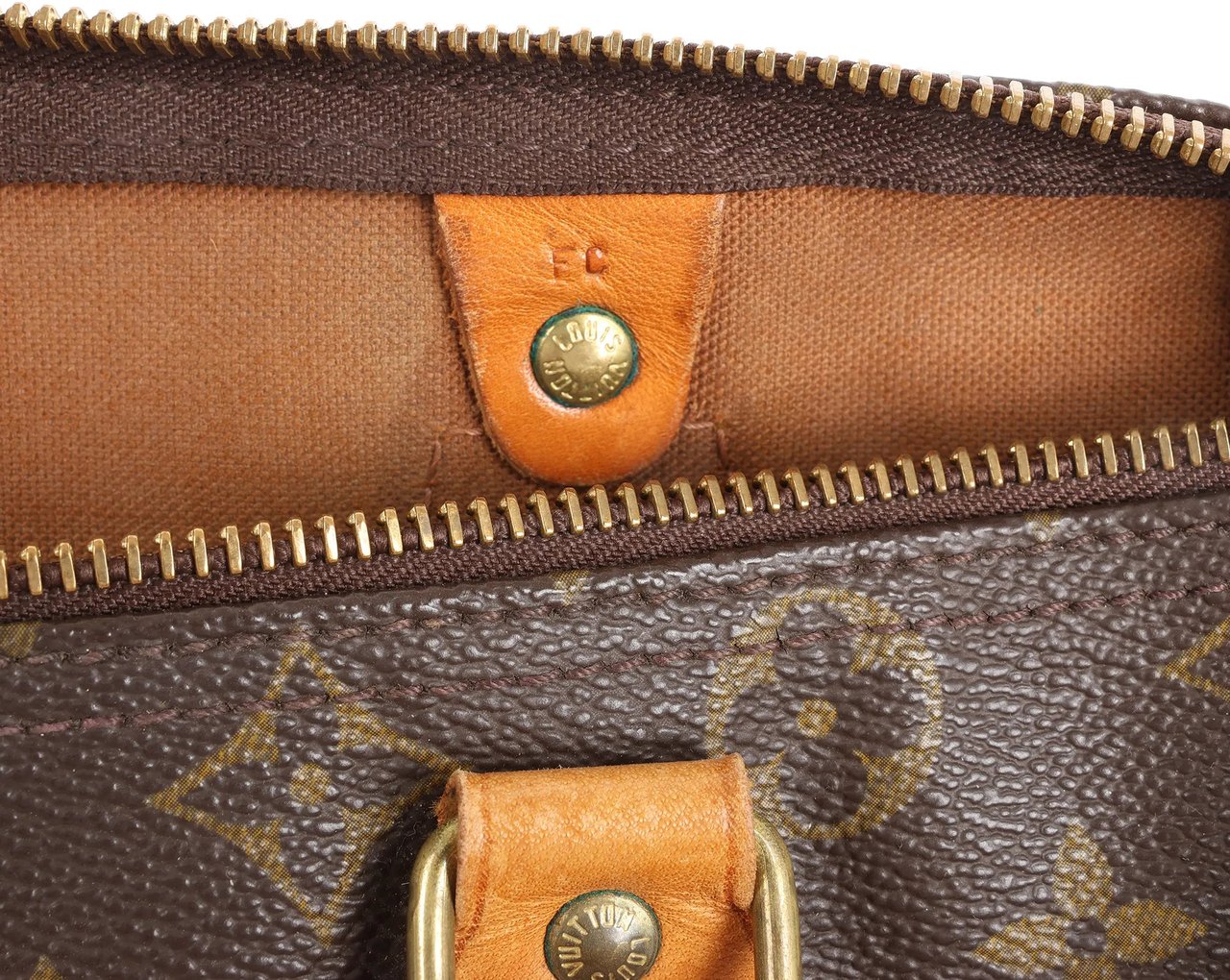 Louis Vuitton Speedy 30 Monogram Canvas Handbag in Brown M41526 Bruin