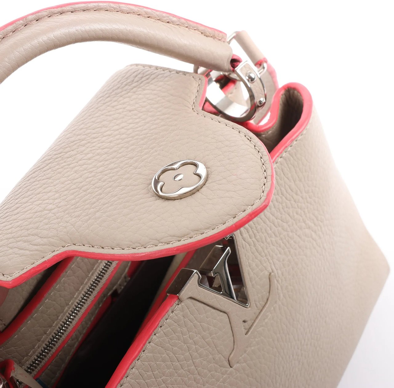 Louis Vuitton Louis Vuitton Capucines BB Parnassea Leather 2Way Handbag in Beige M94688 Beige
