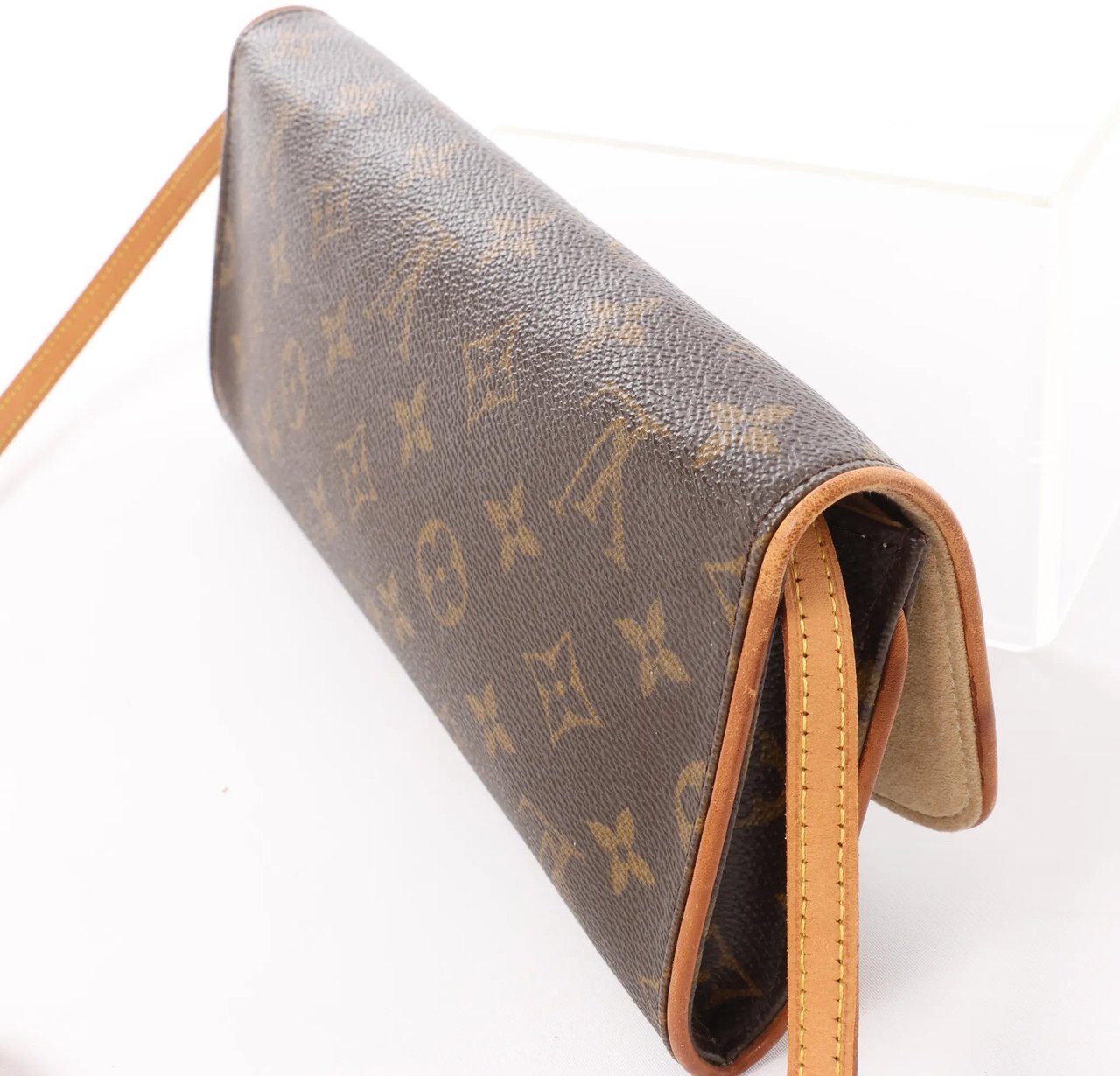 Louis Vuitton Louis Vuitton Pochette Twin GM Monogram Canvas Crossbody Bag in Brown M51852 Bruin