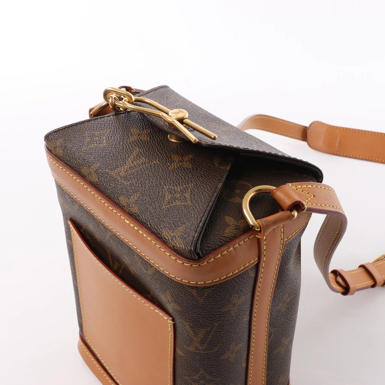 Louis Vuitton Milk Box Monogram Canvas Crossbody Bag in Brown M44877 Bruin