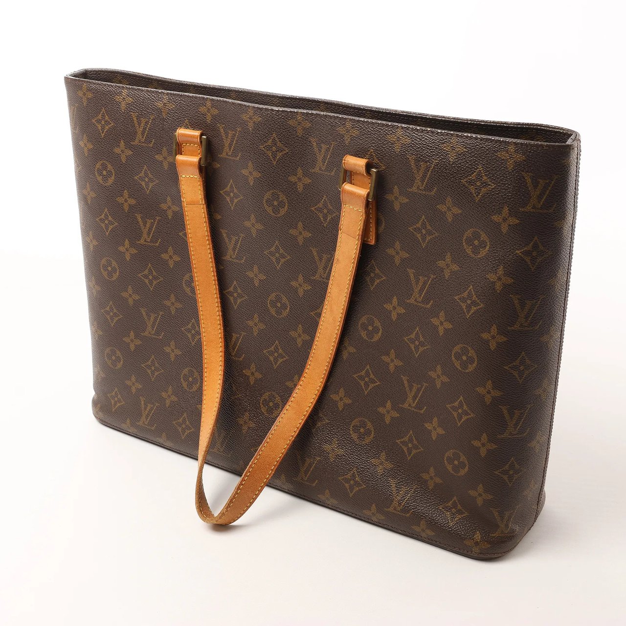 Louis Vuitton Luco Monogram Canvas Shoulder Bag in Brown M51155 Bruin