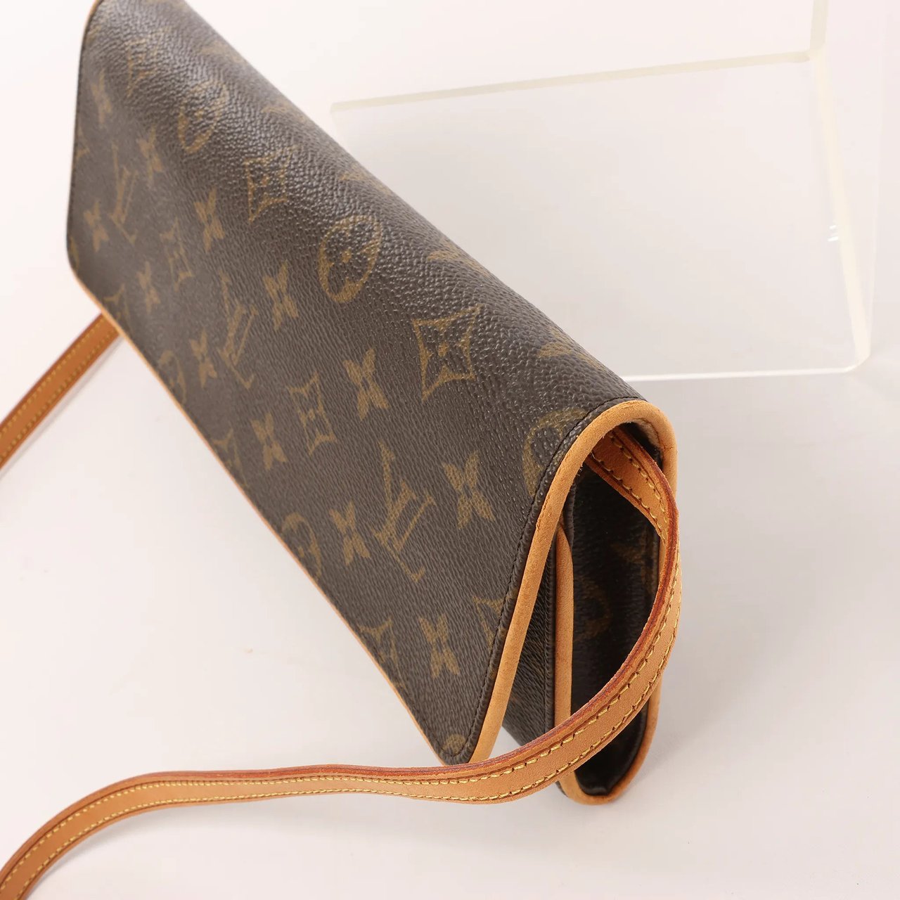Louis Vuitton Pochette Twin GM Monogram Canvas Crossbody Bag in Brown M51852 Bruin