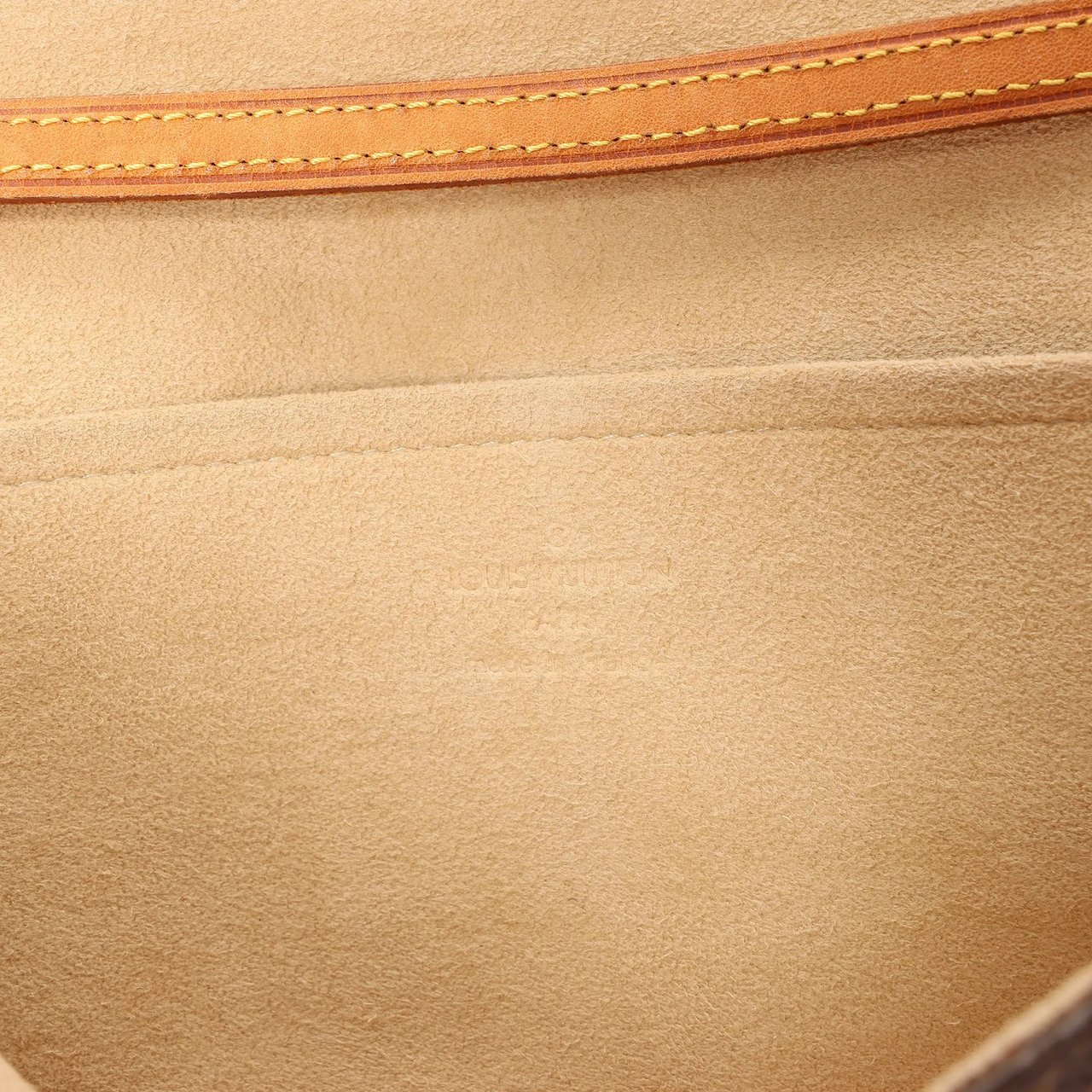 Louis Vuitton Louis Vuitton Pochette Twin GM Monogram Canvas Crossbody Bag in Brown M51852 Bruin