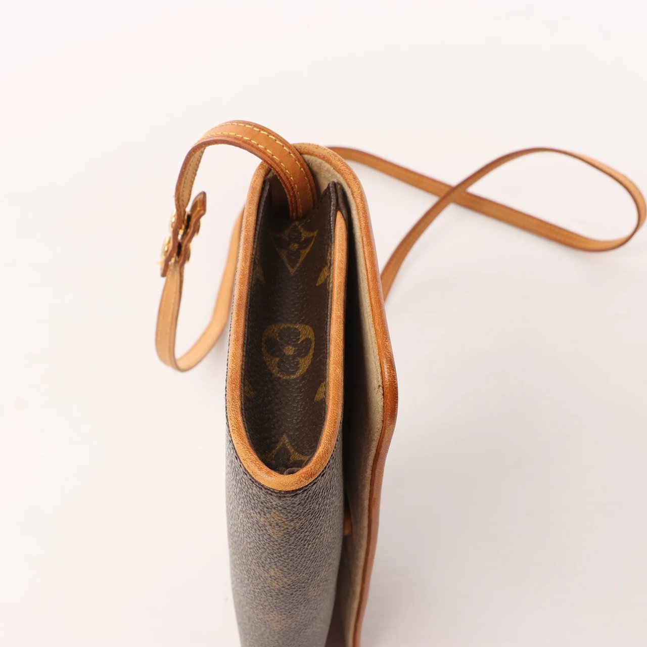 Louis Vuitton Louis Vuitton Pochette Twin GM Monogram Canvas Crossbody Bag in Brown M51852 Bruin