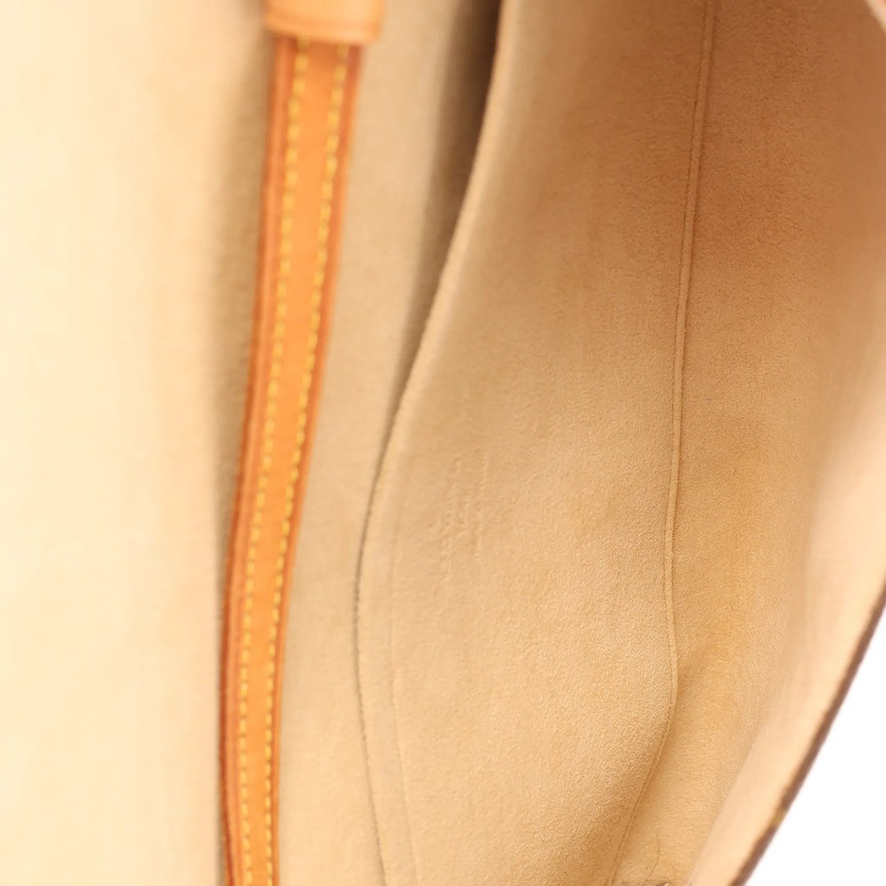 Louis Vuitton Louis Vuitton Pochette Twin GM Monogram Canvas Crossbody Bag in Brown M51852 Bruin