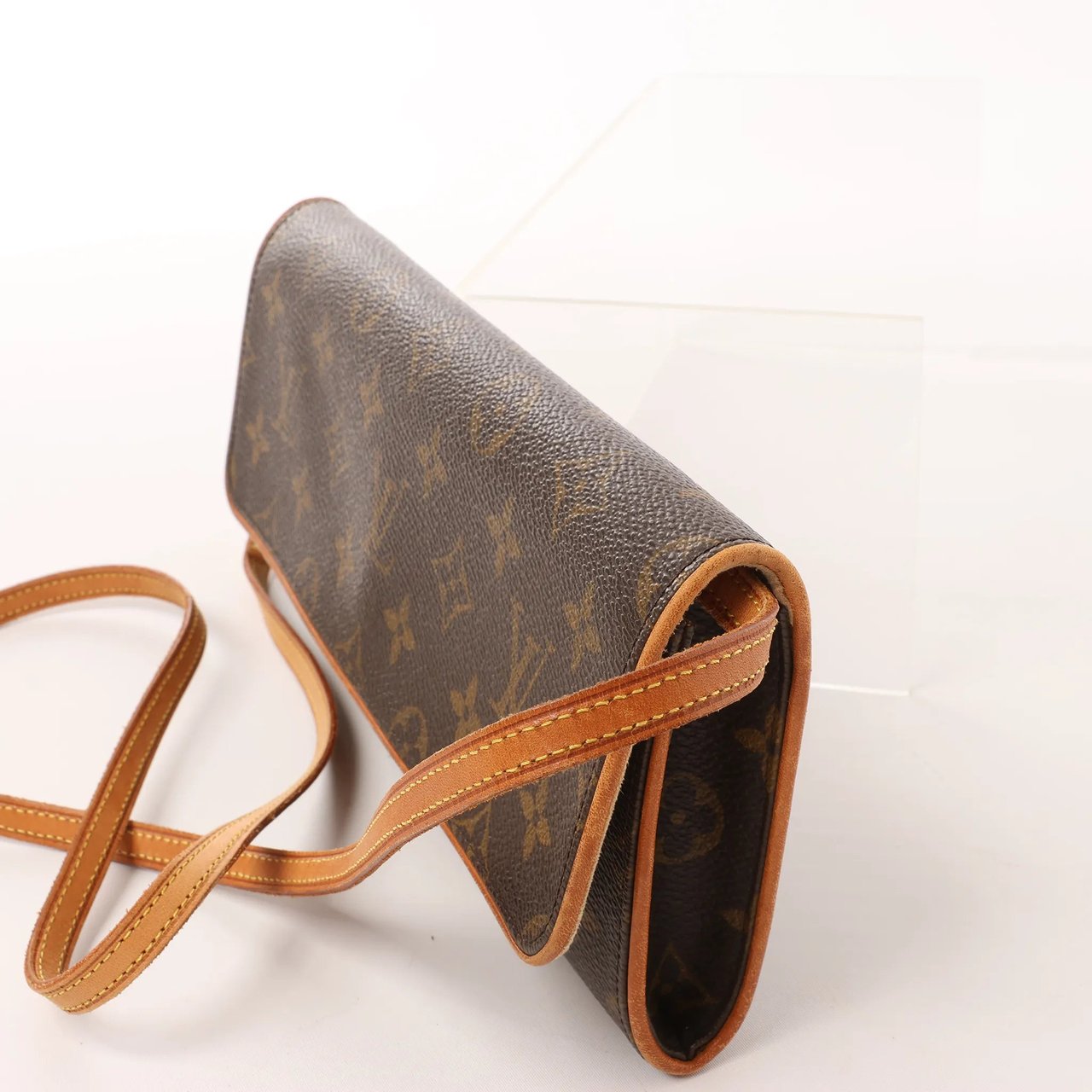 Louis Vuitton Louis Vuitton Pochette Twin GM Monogram Canvas Crossbody Bag in Brown M51852 Bruin
