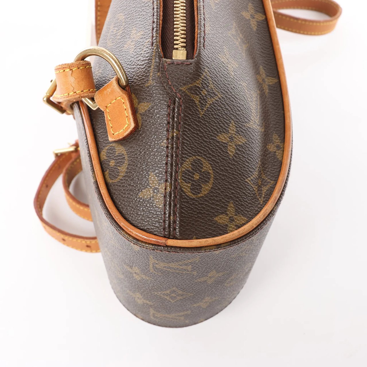 Louis Vuitton Louis Vuitton Monogram Canvas Ellipse Backpack in Brown M51125 Bruin
