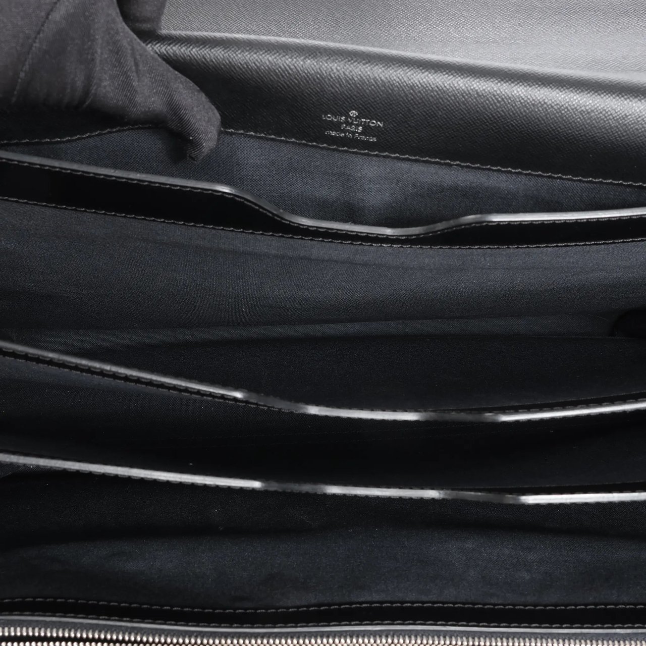 Louis Vuitton Robusto Taige Leather Briefcase in Black Zwart
