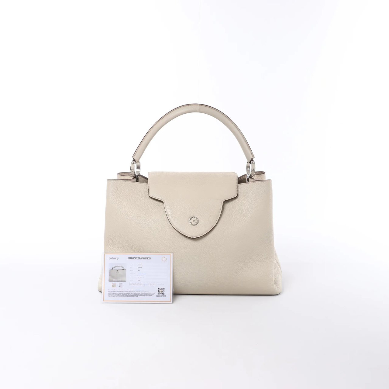 Louis Vuitton Louis Vuitton Capucines GM Taurillon Leather Handbag in Beige Beige