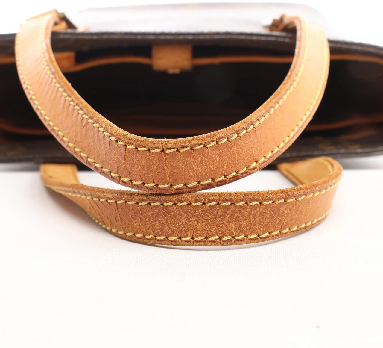 Louis Vuitton Vavin PM Monogram Shoulder Bag in Brown M51172 Bruin
