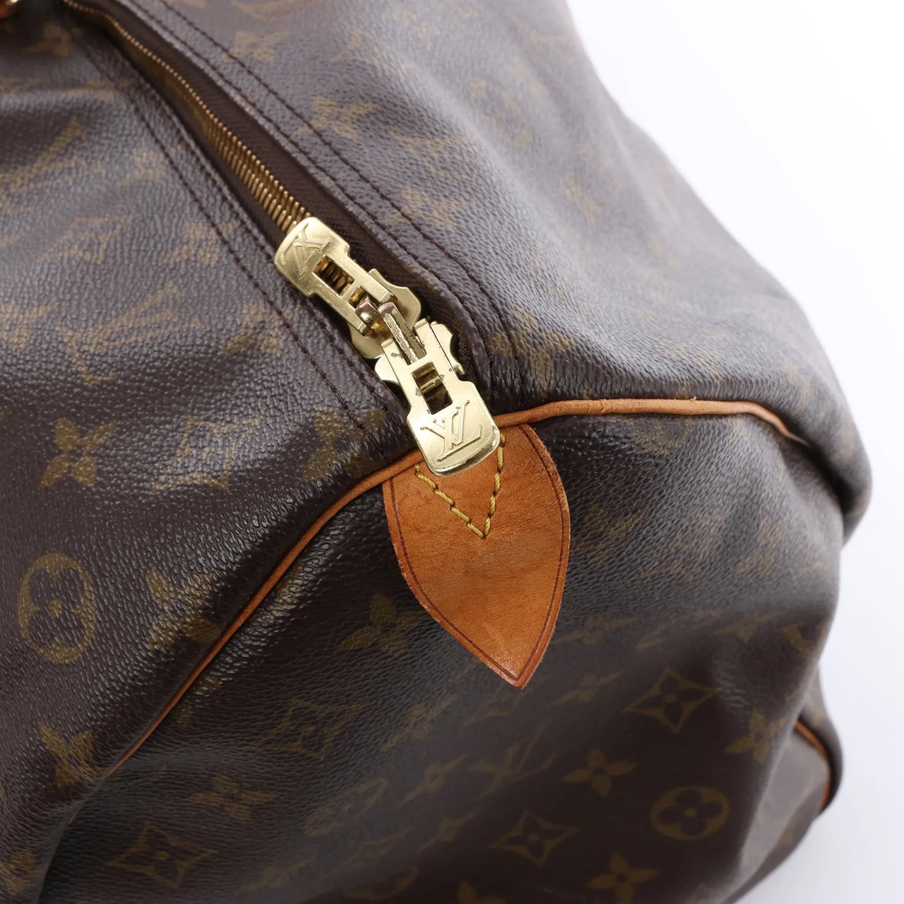 Louis Vuitton Louis Vuitton Keepall 60 Monogram Canvas Travel Bag in Brown M41422 Bruin