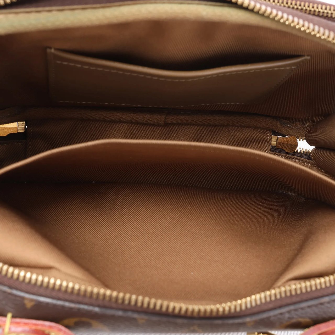 Louis Vuitton Louis Vuitton Utility Monogram Crossbody Bag in Brown M80446 Bruin