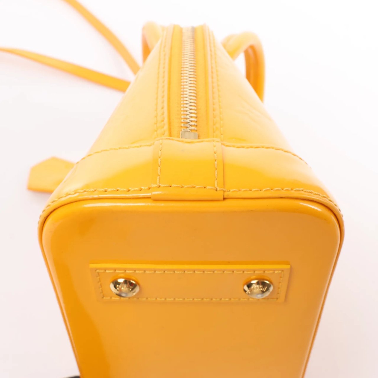 Louis Vuitton Louis Vuitton Alma BB Monogram Vernis 2Way Handbag in Yellow M91697 Geel