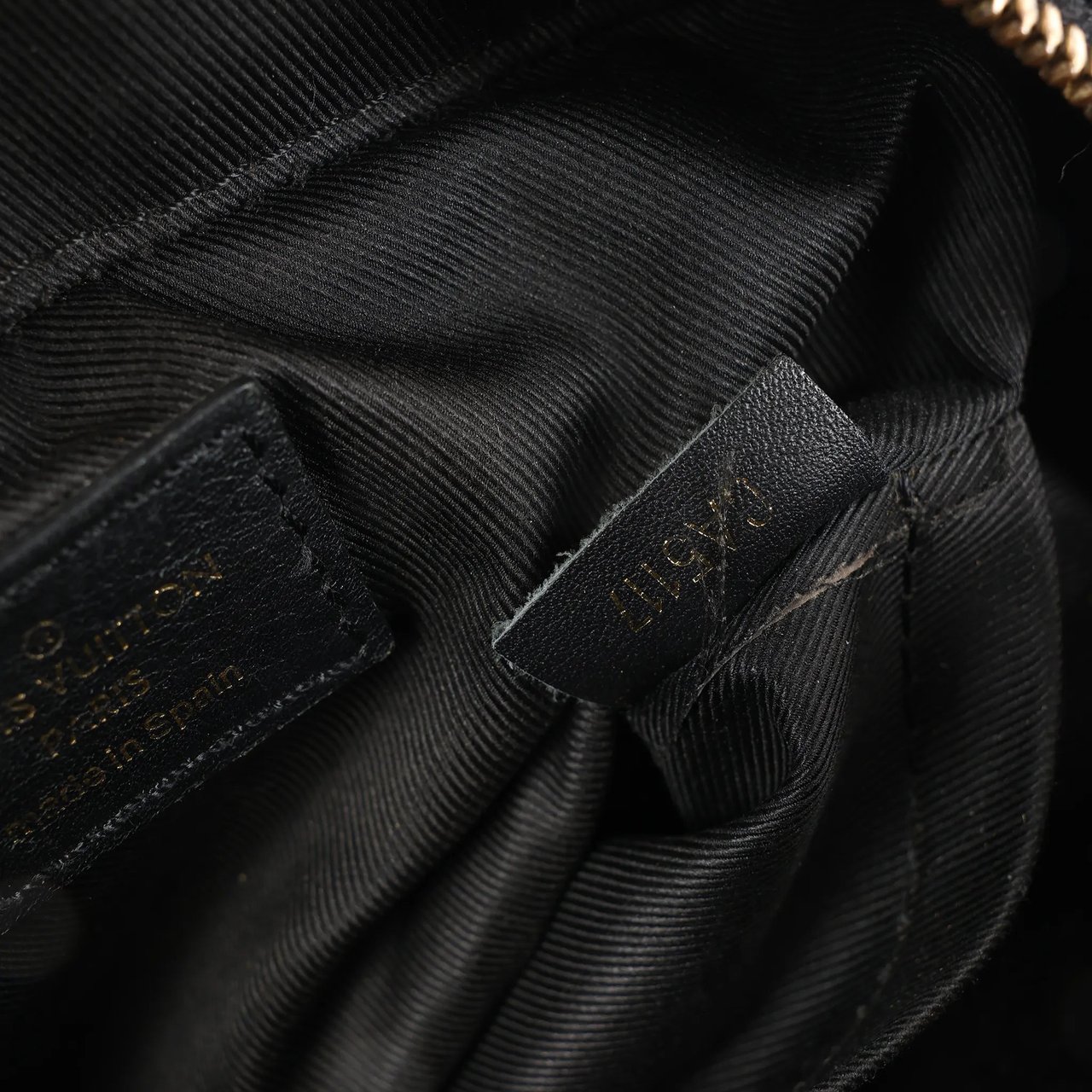 Louis Vuitton Louis Vuitton Saintonge Monogram Canvas Crossbody Bag in Brown x Black M43555 Bruin
