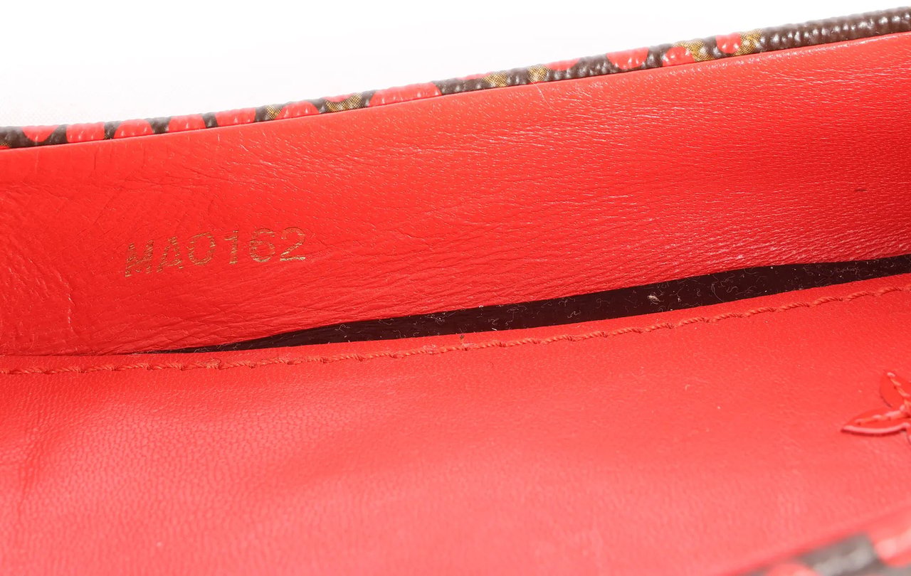 Louis Vuitton Louis Vuitton x Yayoi Kusama Bow 12 years Leather Polka Dot Ballet Flats in Red x Black, Size 38.5 EU Rood