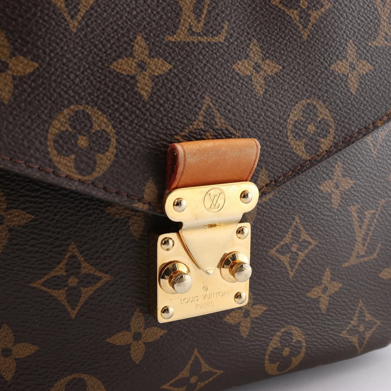 Louis Vuitton Louis Vuitton Metis MM Pochette Monogram Canvas Crossbody Bag in Brown M44875 Bruin