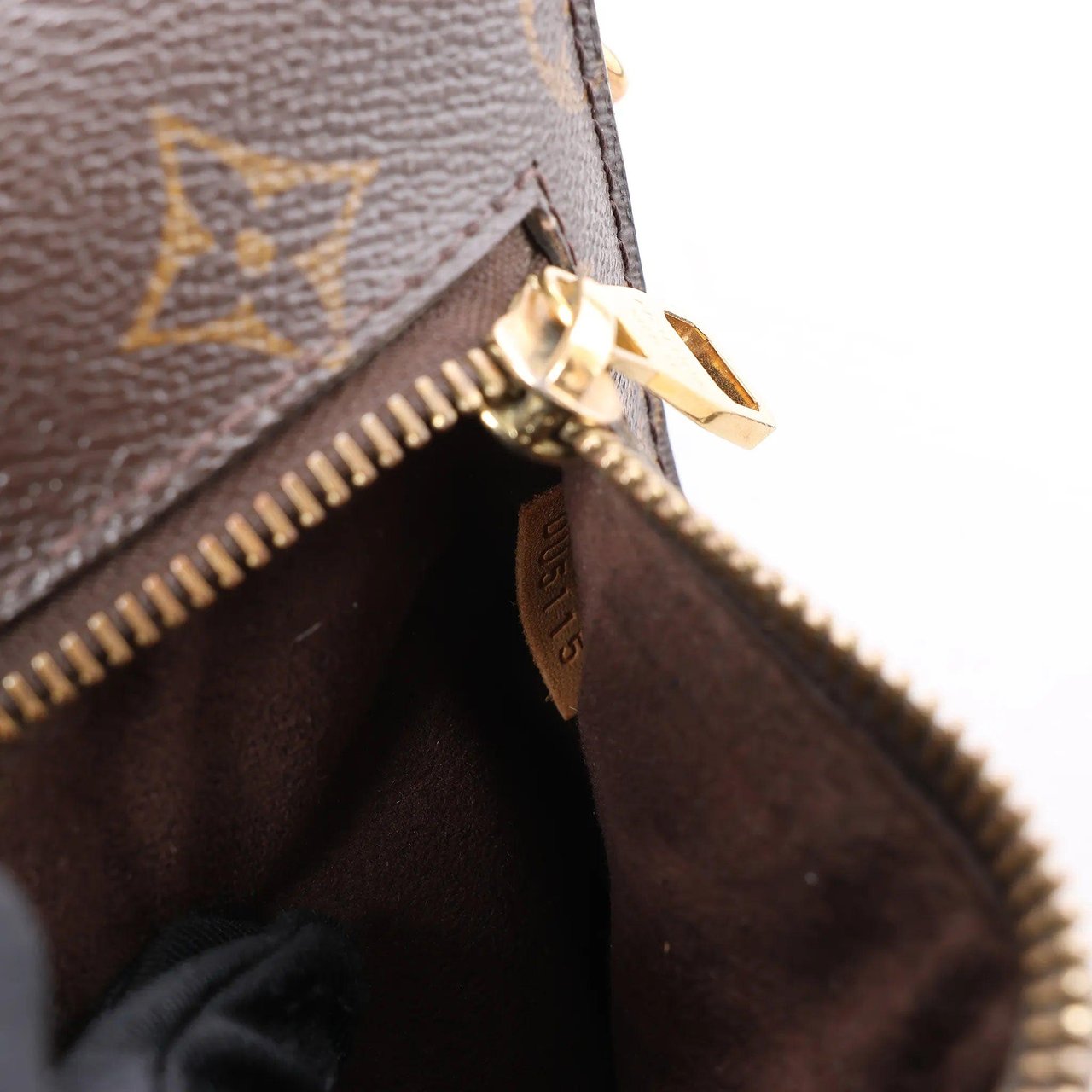 Louis Vuitton Metis MM Pochette Monogram Canvas Crossbody Bag in Brown M44875 Bruin
