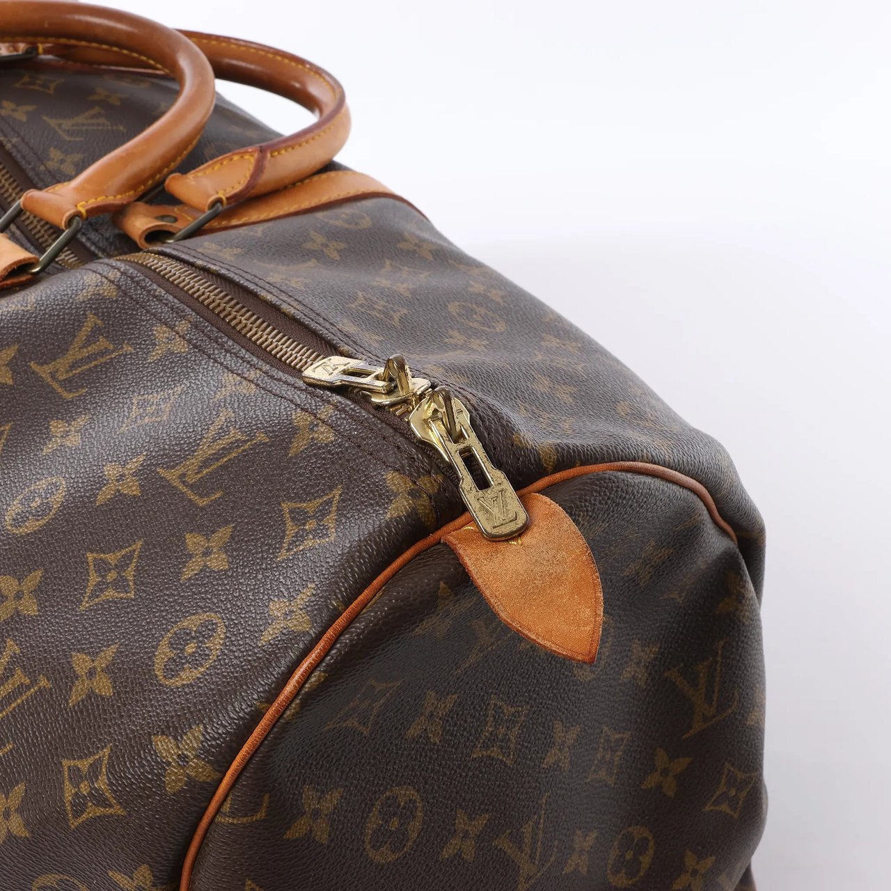 Louis Vuitton Louis Vuitton Keepall 60 Monogram Canvas Travel Bag in Brown M41422 Bruin