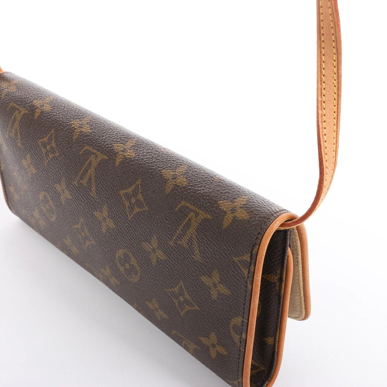 Louis Vuitton Louis Vuitton Pochette Twin GM Monogram Canvas Shoulder Bag in Brown M51852 Bruin