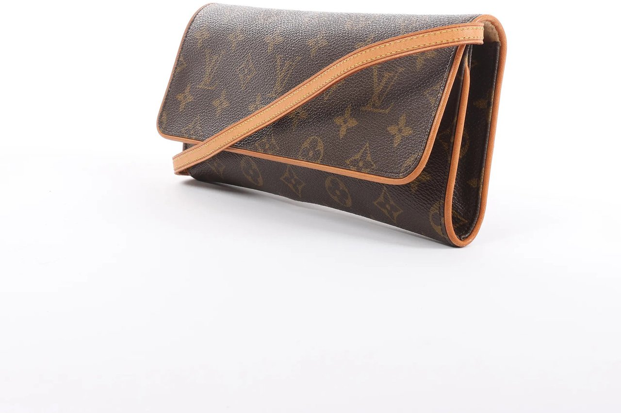 Louis Vuitton Louis Vuitton Pochette Twin GM Monogram Canvas Shoulder Bag in Brown M51852 Bruin