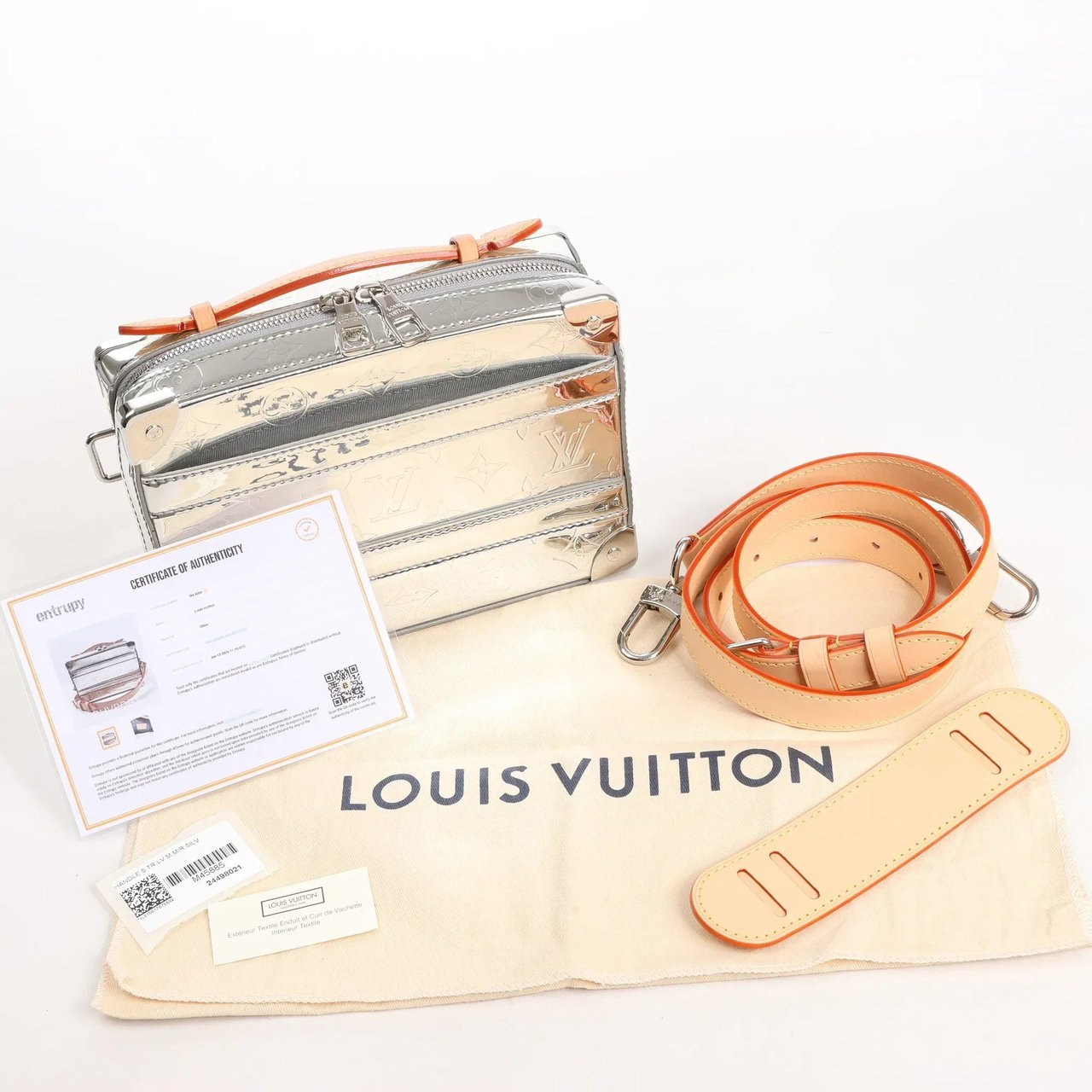 Louis Vuitton Louis Vuitton Soft Trunk Monogram Canvas Crossbody Bag in Silver M45885 Zilver