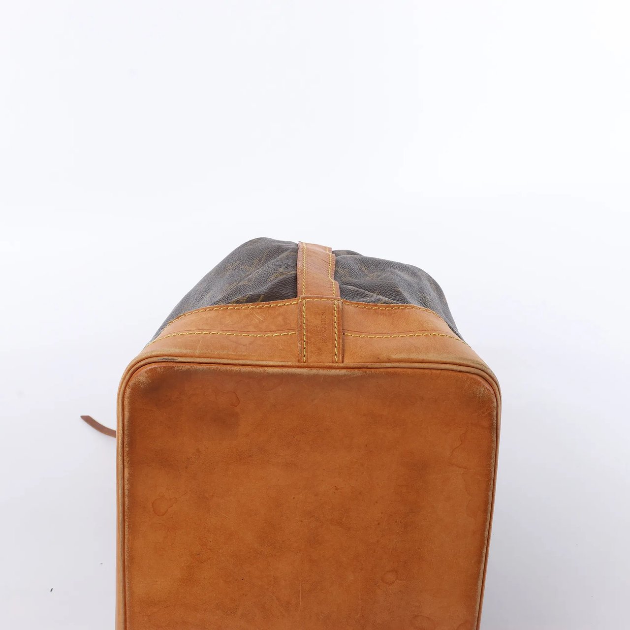Louis Vuitton Louis Vuitton Noe Monogram Canvas Shoulder Bag in Brown M40818 Bruin