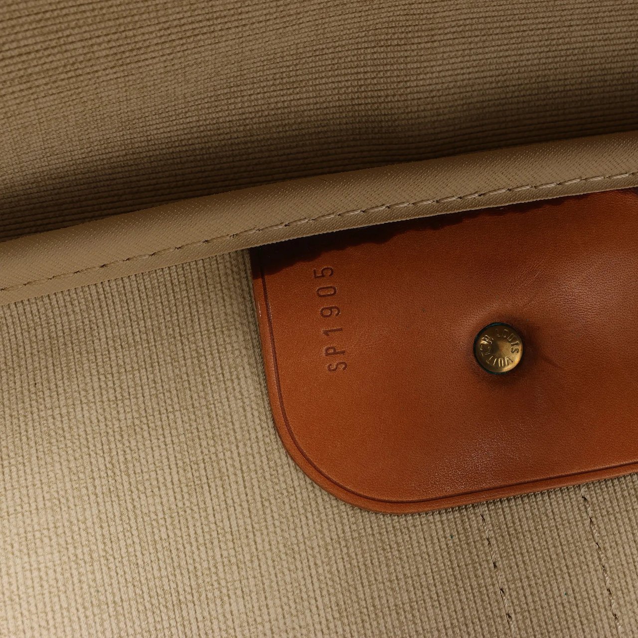 Louis Vuitton Sirius 55 Monogram Canvas Travel Bag in Brown M41404 Bruin