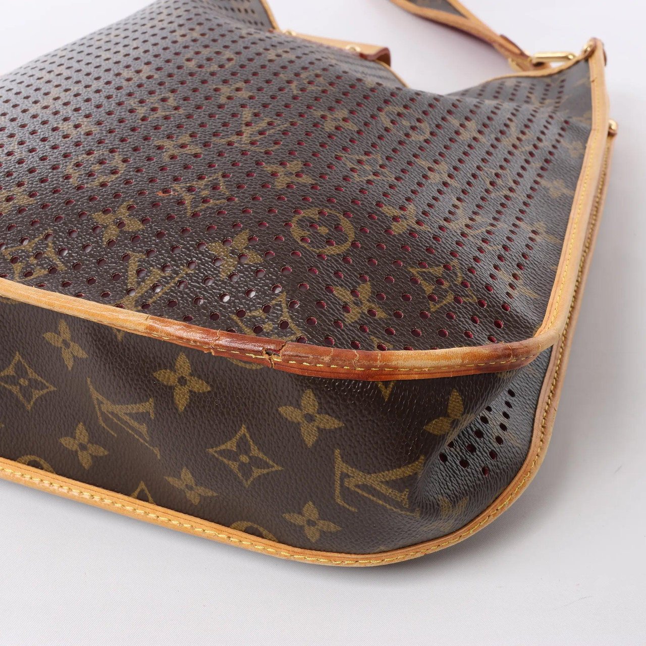 Louis Vuitton Musette Monogtam Perfo Soulder Bag in Brown x Pink M95172 Bruin