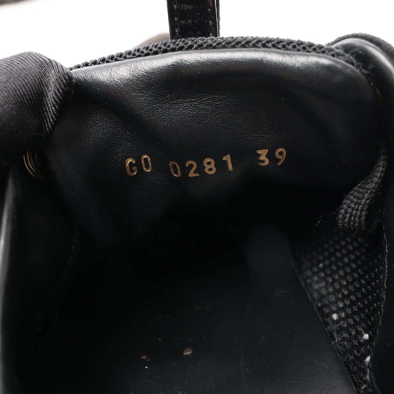 Louis Vuitton Louis Vuitton Runaway line 21 years Mesh x Leather Sneakers in Black GO0281, Size 39 Divers