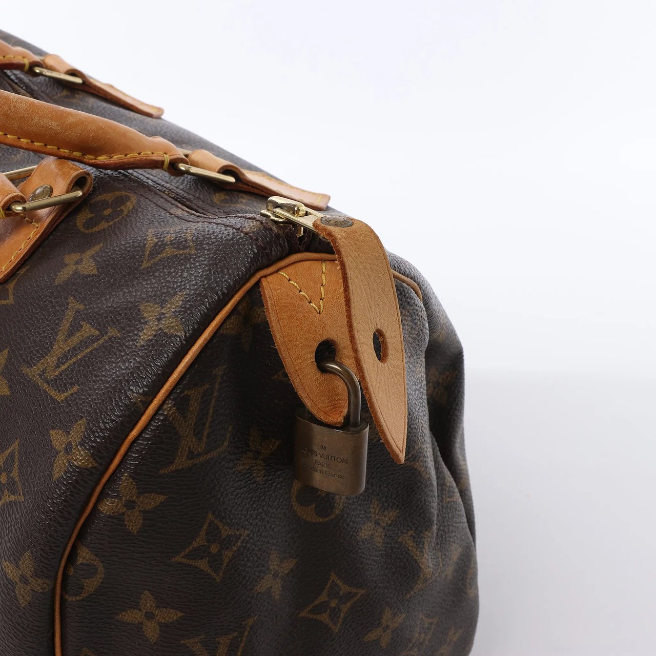 Louis Vuitton Speedy 30 Monogram Canvas Handbag in Brown M41526 Bruin