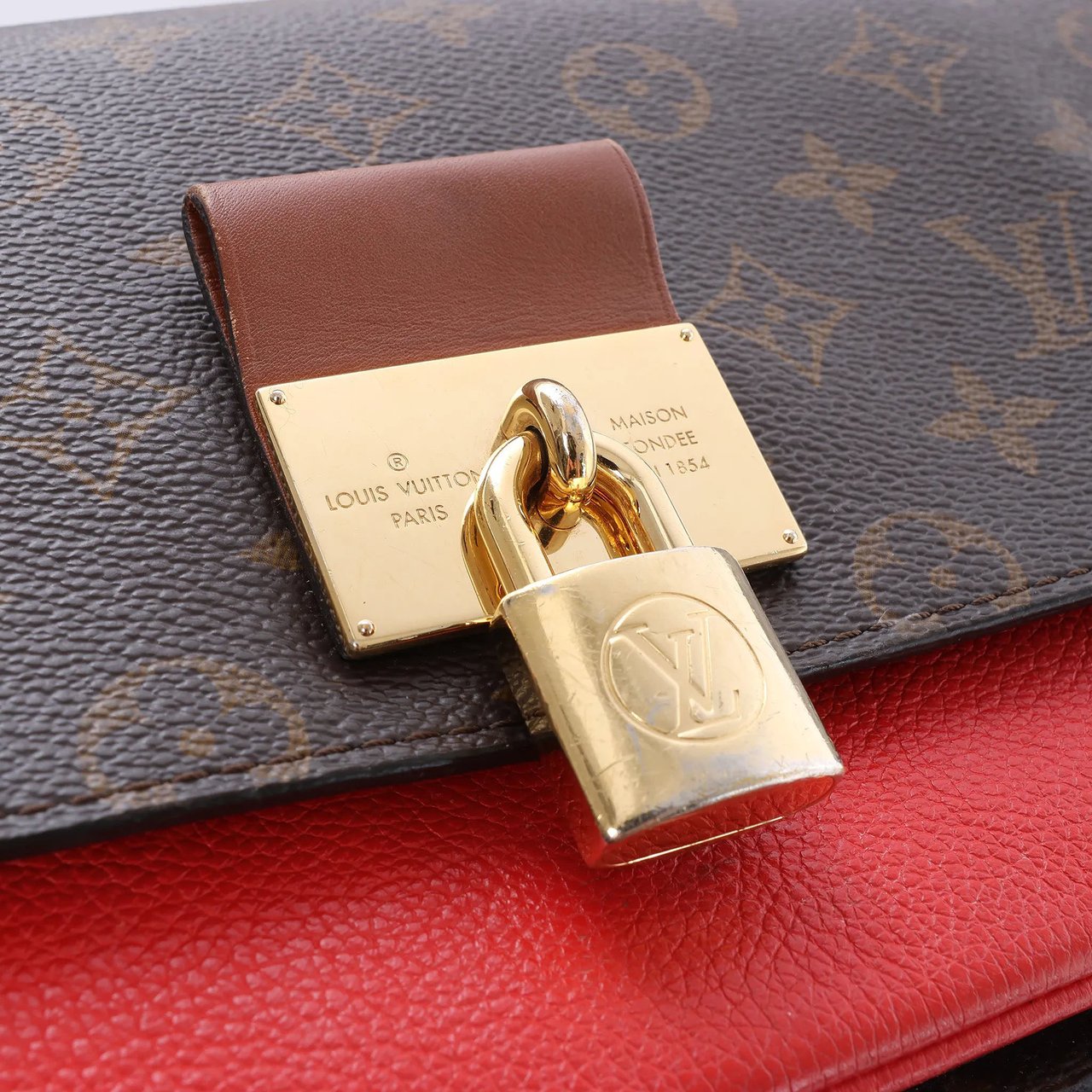 Louis Vuitton Vaugirard PM Monogram in Brown x Red M44548 Bruin