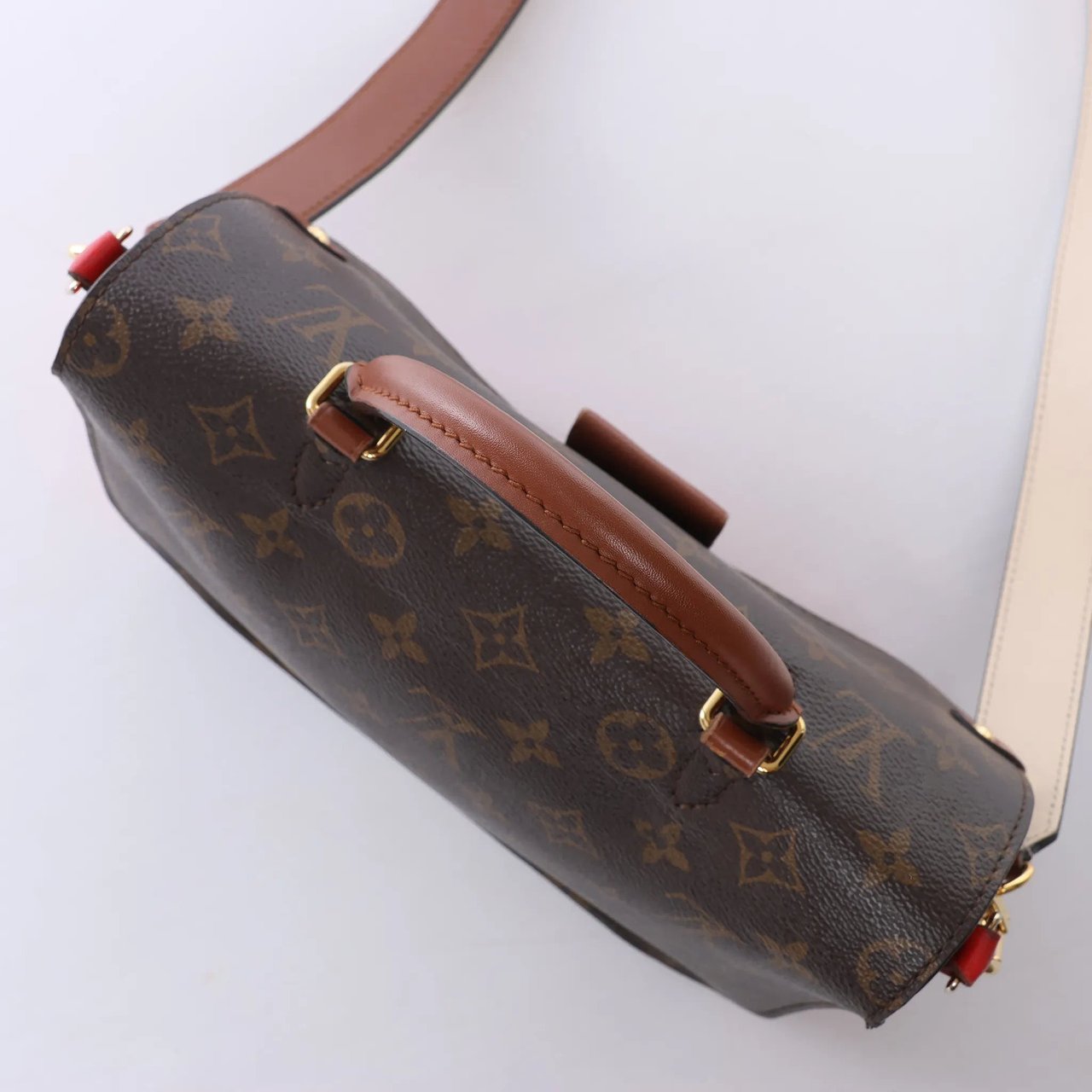 Louis Vuitton Vaugirard PM Monogram in Brown x Red M44548 Bruin