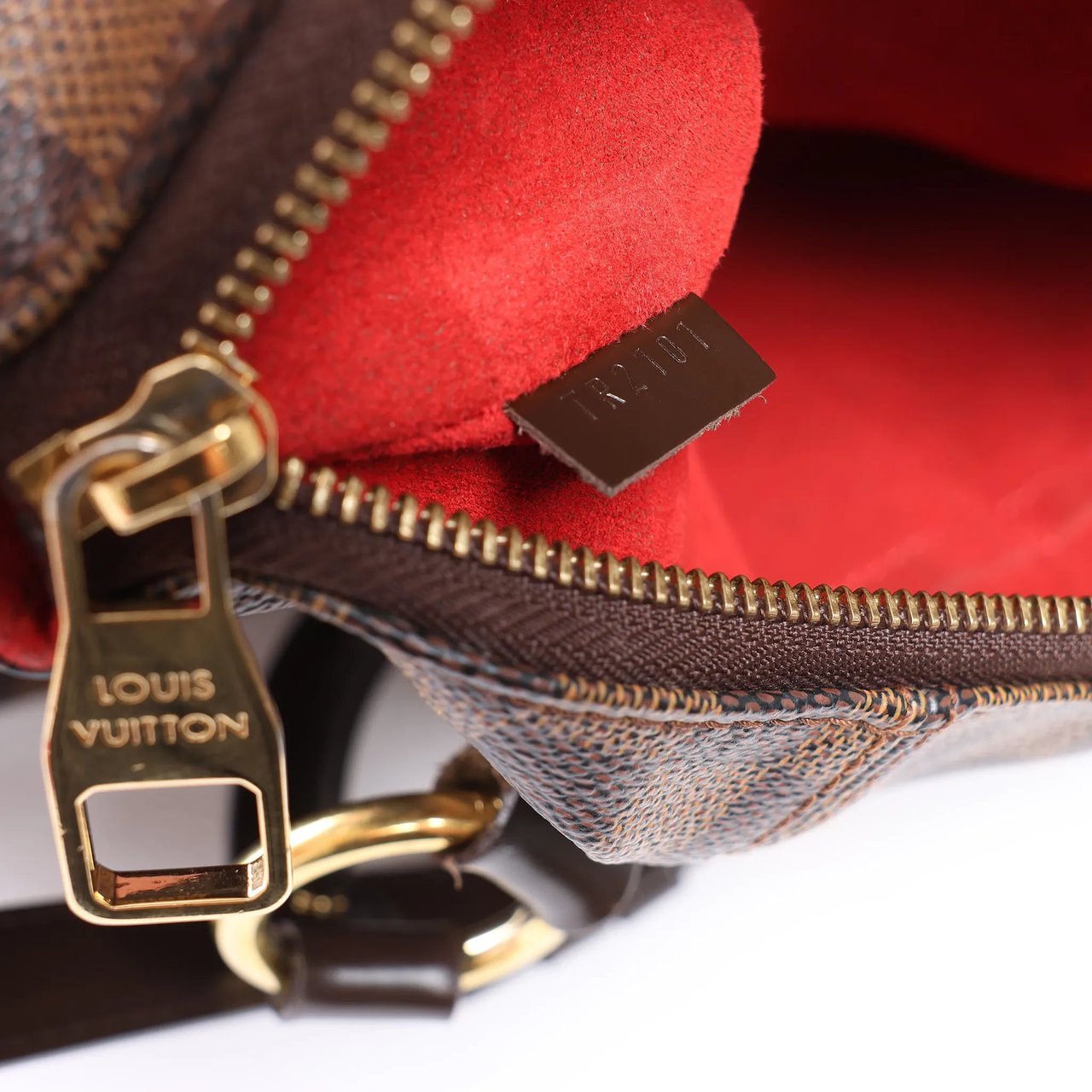 Louis Vuitton Ivorie MM Damier Ebene Shoulder Bag in Brown N41131 Bruin
