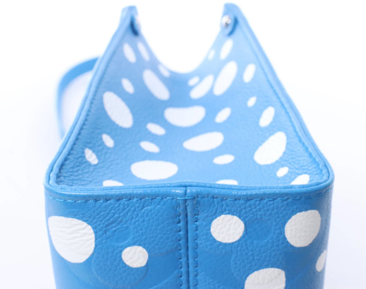 Louis Vuitton x Yayoi Kusama On the Go PM Empreinte Leather in Blue M46424 Blauw
