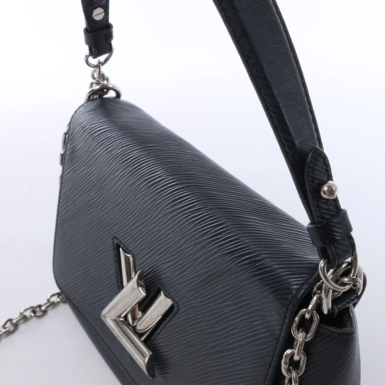 Louis Vuitton Twist MM Epi Leather Crossbody Bag in Black M50282 Zwart