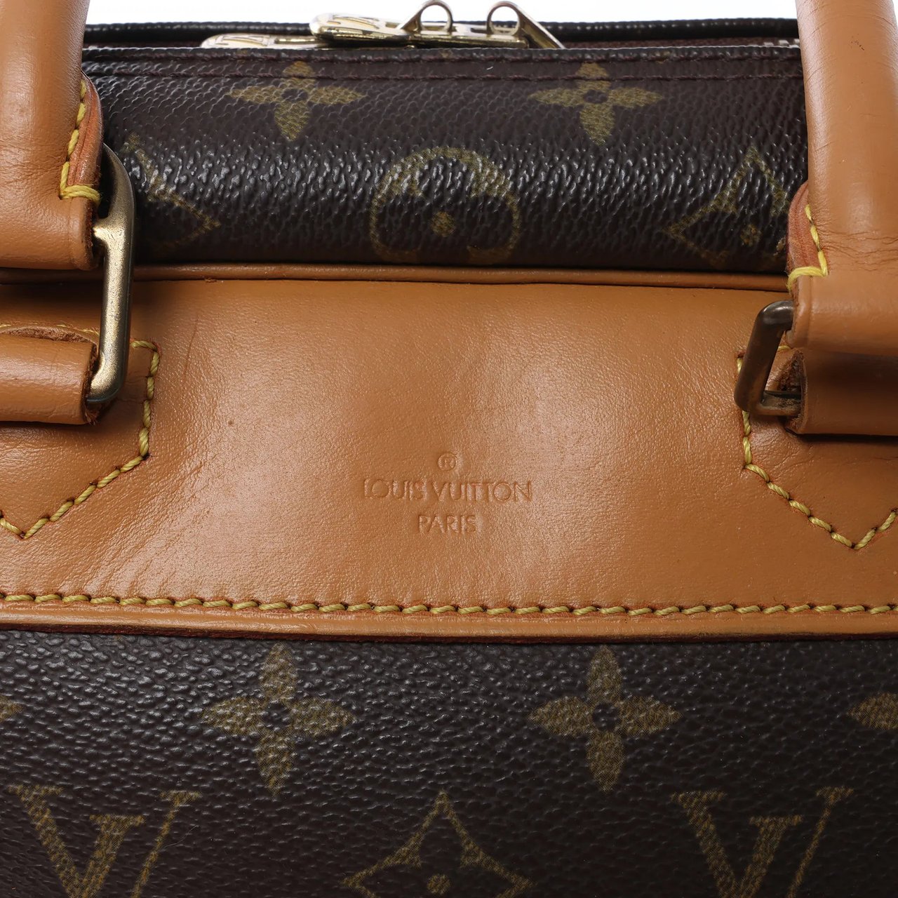 Louis Vuitton Deauville Monogram Canvas Handbag in Brown M47270 Bruin
