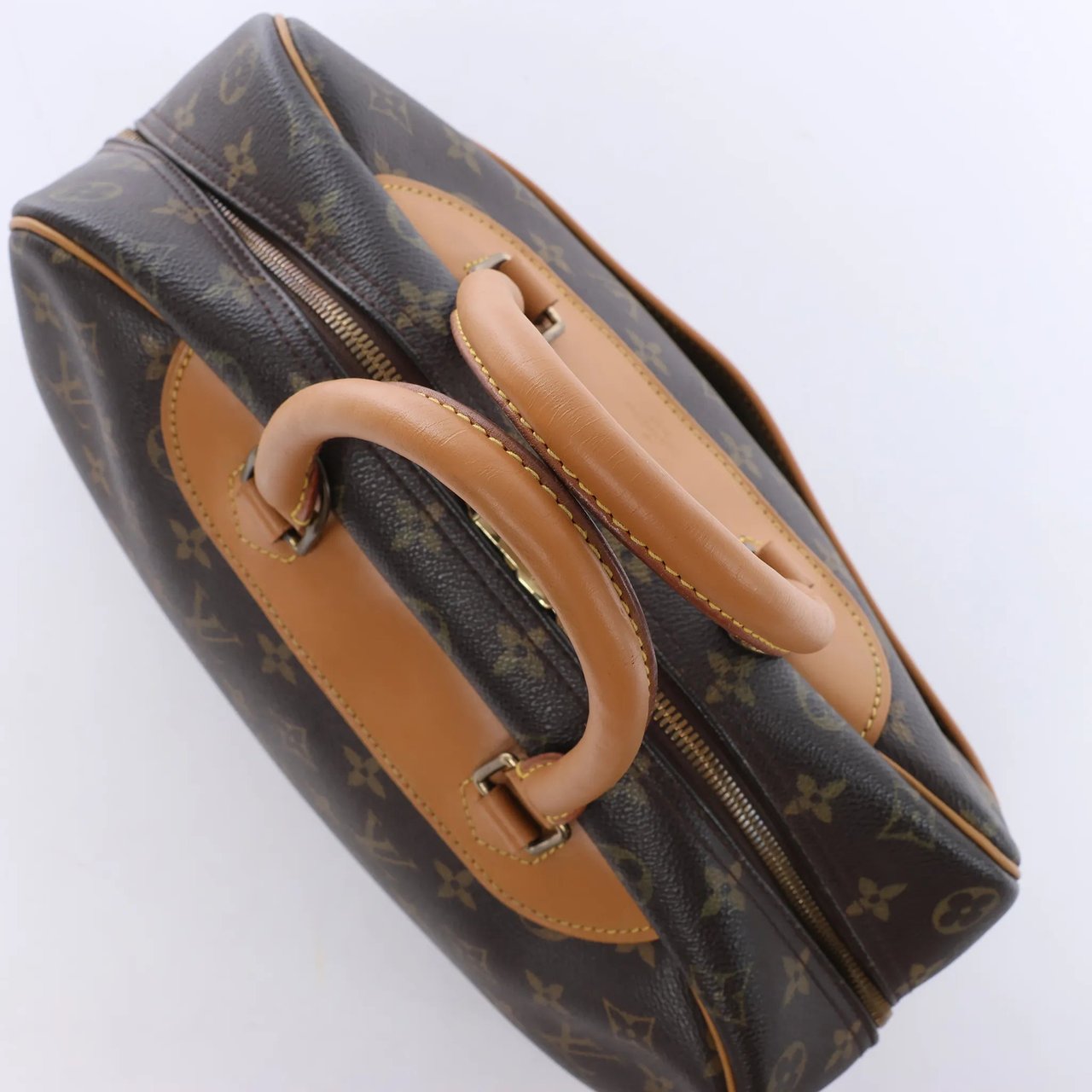 Louis Vuitton Deauville Monogram Canvas Handbag in Brown M47270 Bruin