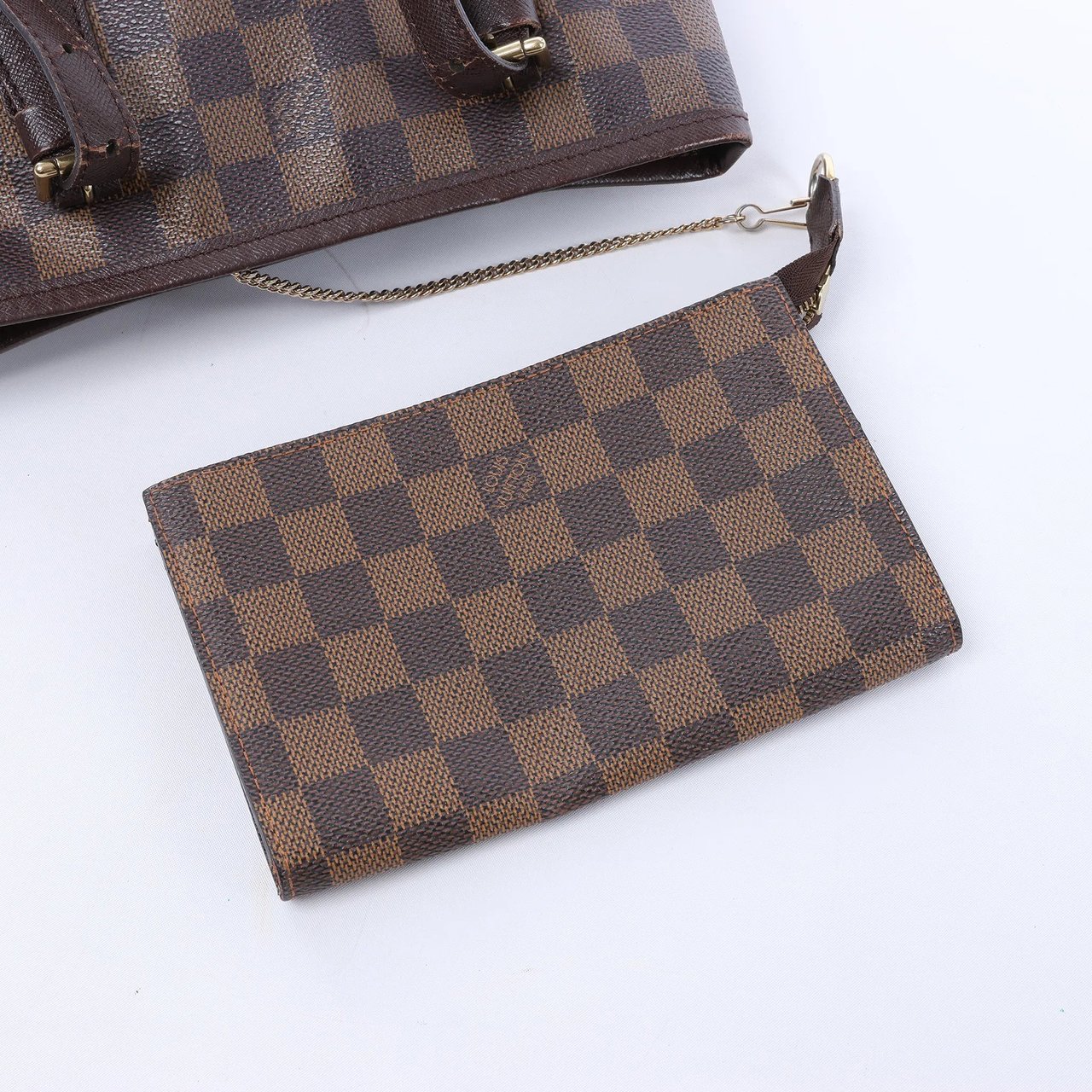 Louis Vuitton Malle Damier Ebene Shoulder Bag in Brown N42240 Bruin